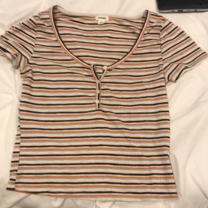 Cute top ✨2 $7 in tops✨